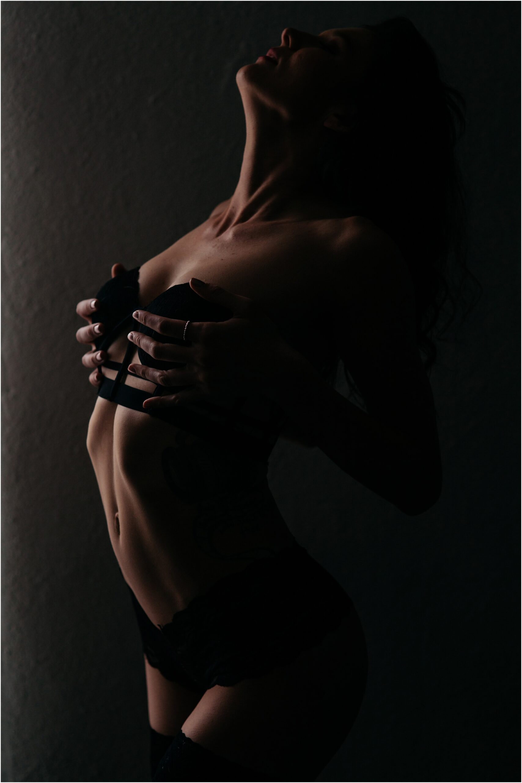 https://ashleykidderboudoir.com/wp-content/uploads/2019/04/27-1227-post/Top_Denver_boudoir_photographers_0012.jpg