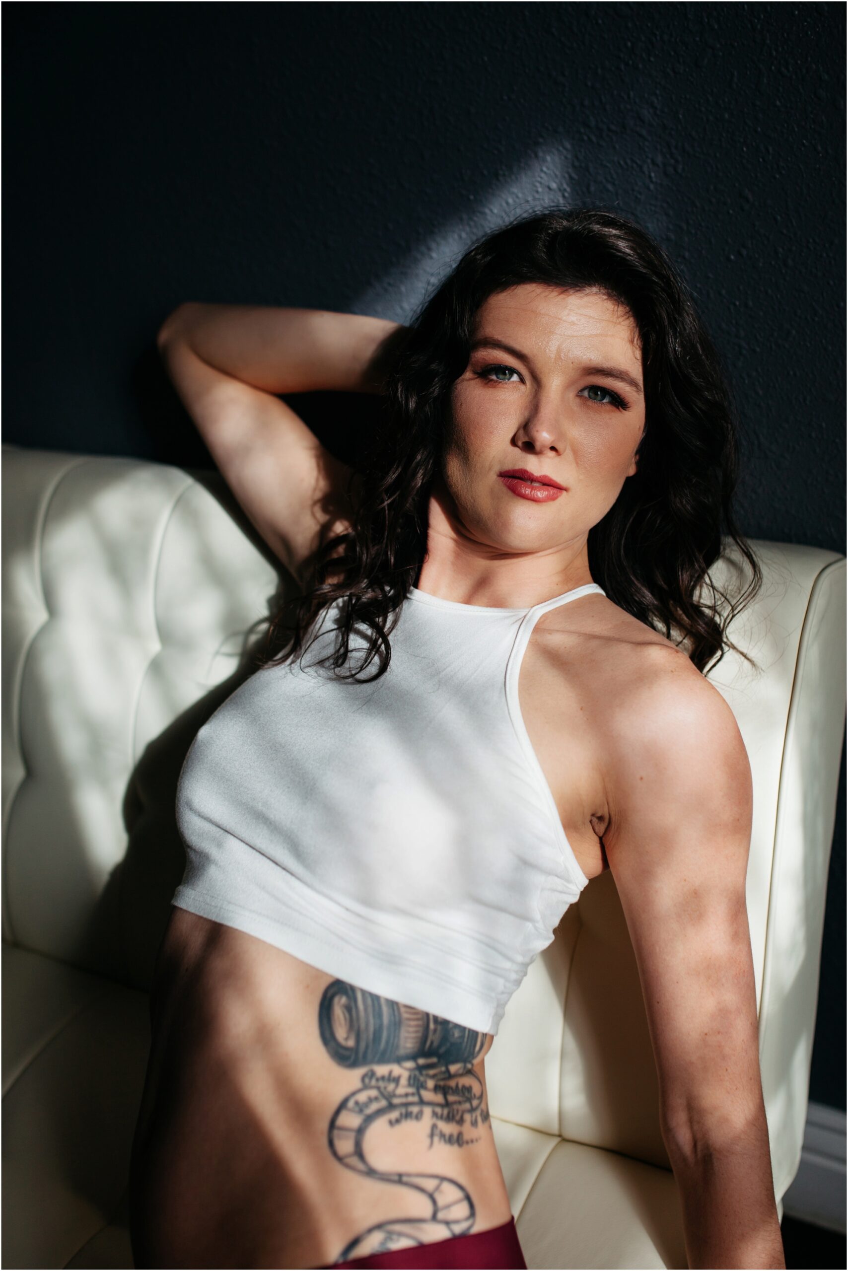 https://ashleykidderboudoir.com/wp-content/uploads/2019/04/27-1227-post/Top_Denver_boudoir_photographers_0015.jpg